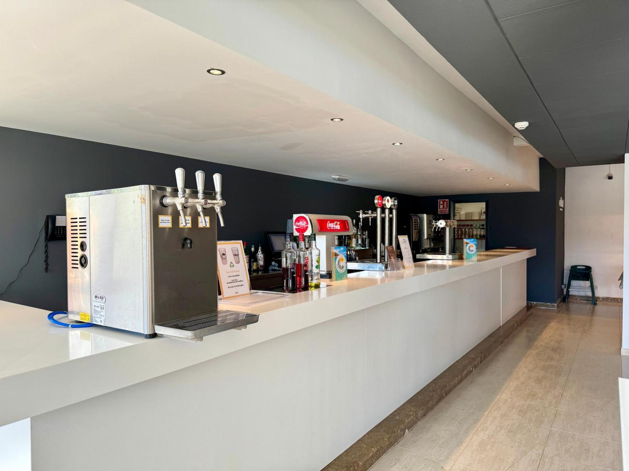 Hotel Cabot Cala Ferrera 3*