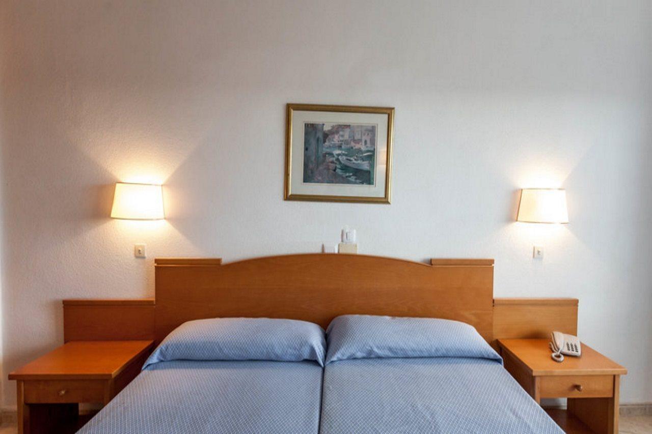 Cabot Cala Ferrera 3* Cala D´Or