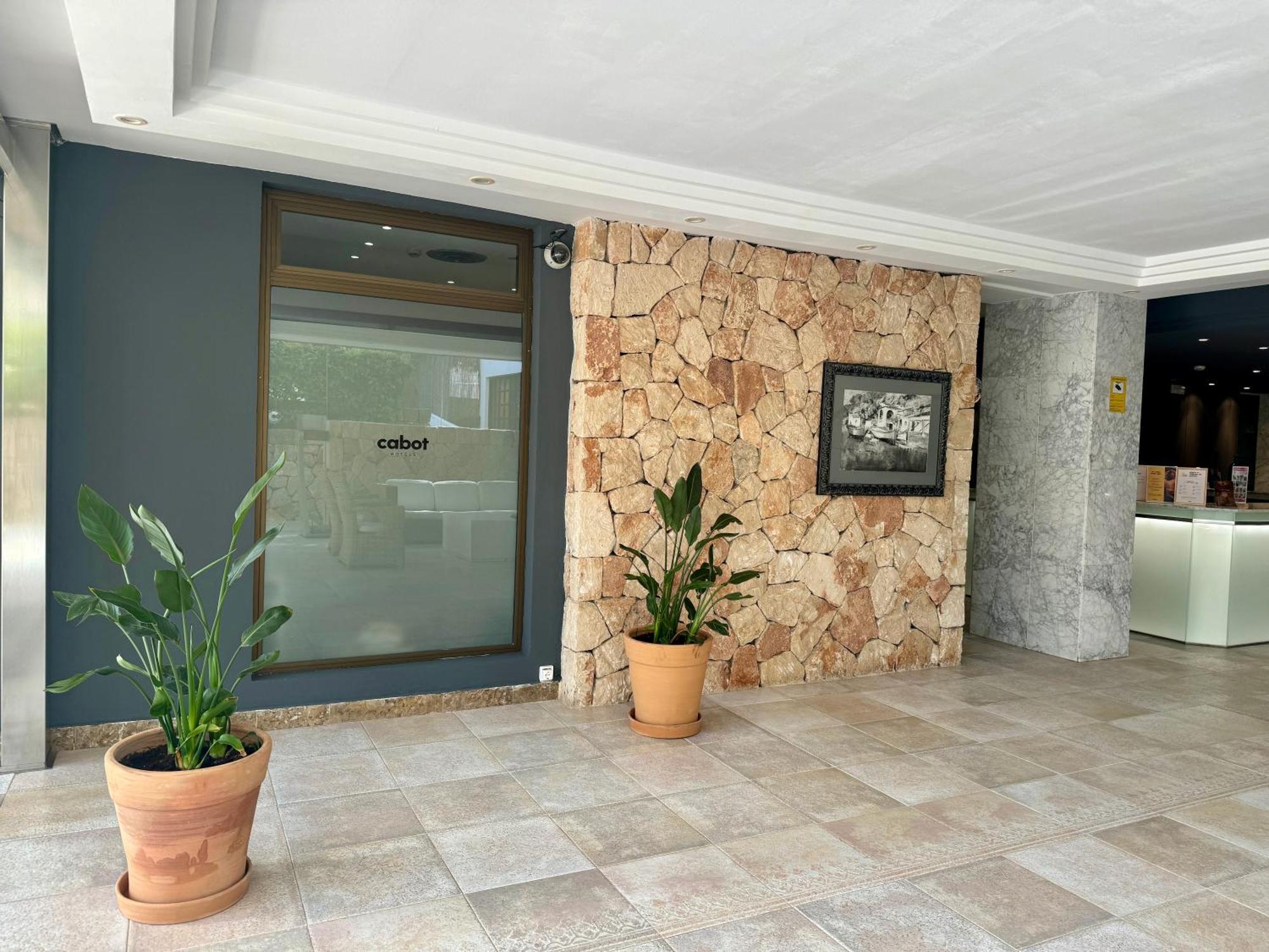 Cabot Cala Ferrera 3* Cala d'Or (Mallorca)